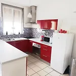 Maison Cosy Au Repere Du Bien-etre Nyaraló Moreuil